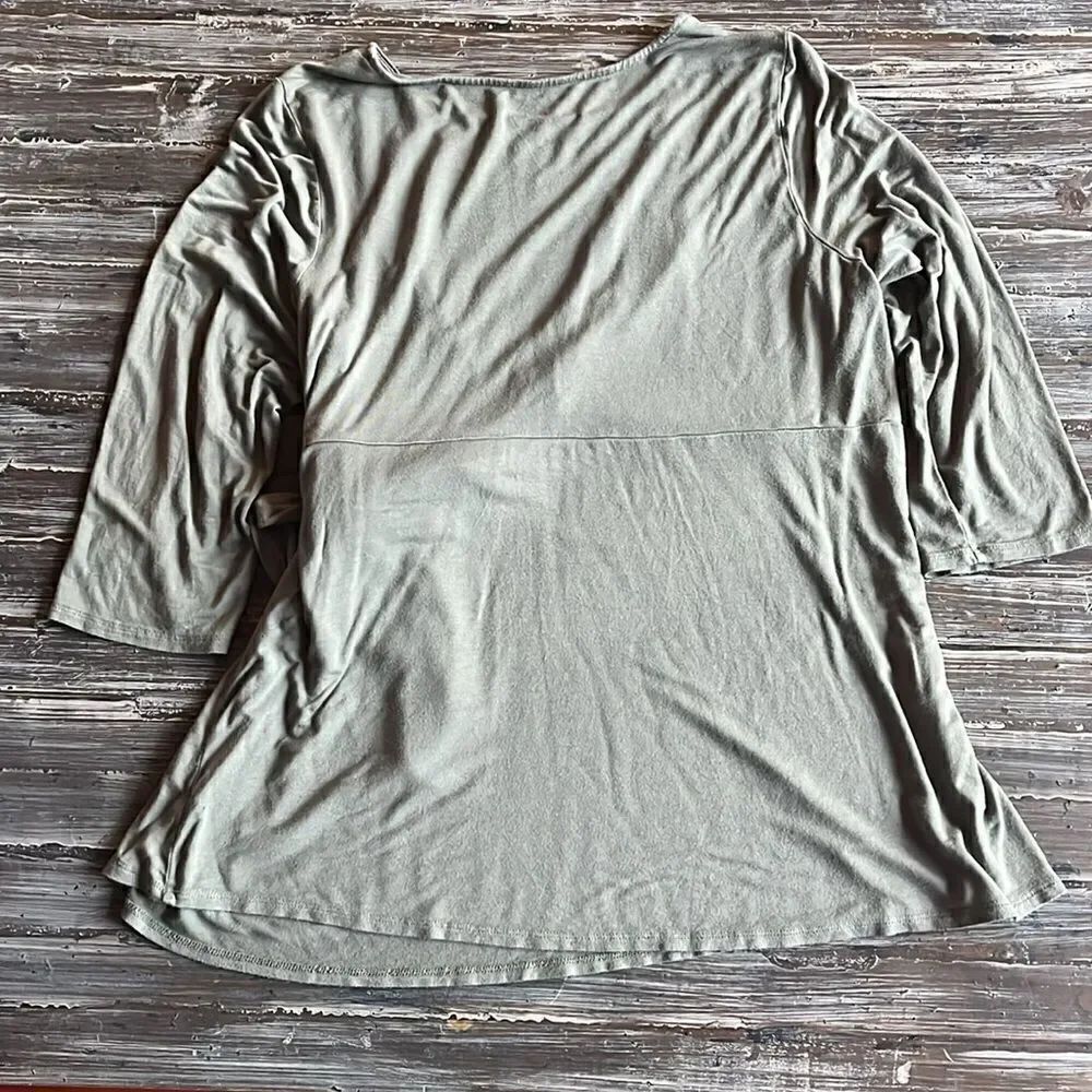 Kohl’s a:glow maternity side tie blouse - Picture 3 of 3